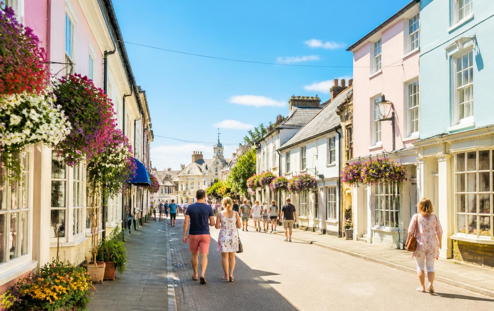 UK residential street scene
